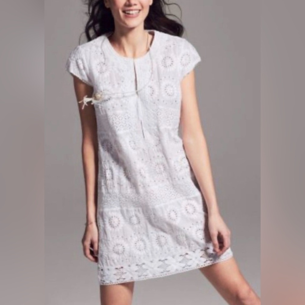 CALYPSO ST. BARTH EMBROIDERED EYELET COVERUP DRESS, SIZE M.